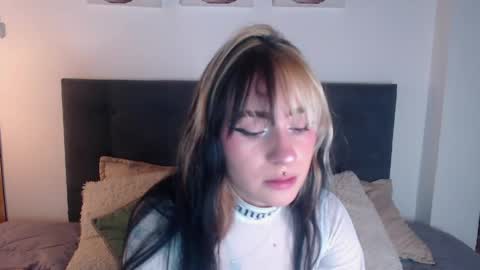 MELODY  online show from April 2026 07:58:02 PM