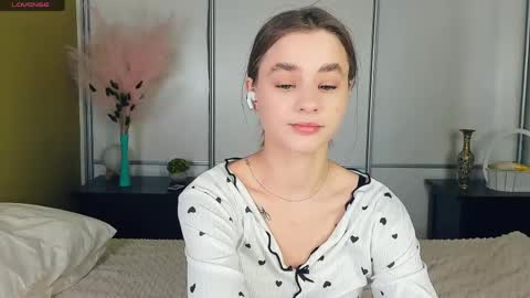 Julie online show from April 2026 09:24:01 AM