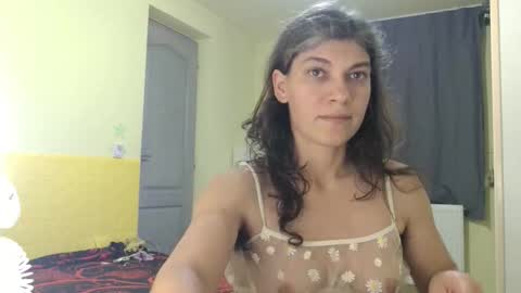 Miss Helena online show from December 2025 04:47:01 PM