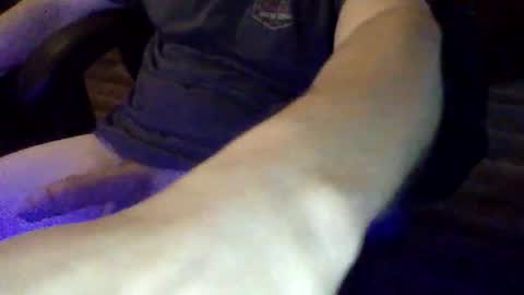 Snapshot of mercsol85 chatting on February 2026 10:57:01 AM Guess howlong online show from February 2026 10:57:01 AM