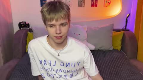 Arthur online show from March 2026 09:51:01 PM