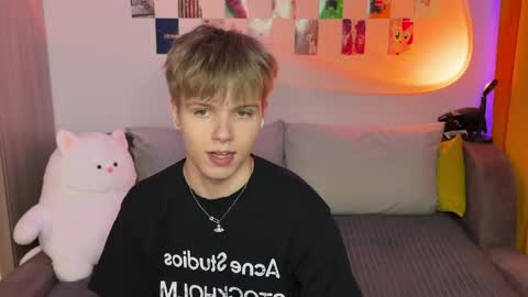 Arthur online show from April 2026 08:58:02 PM