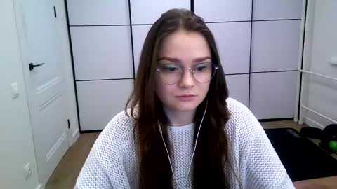 Meumn online show from April 2026 06:12:02 PM