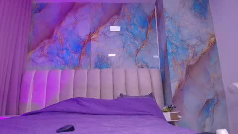 Emi online show from March 2026 07:17:01 PM