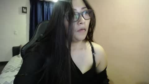 Mia zoe online show from January 2025 03:26:01 AM