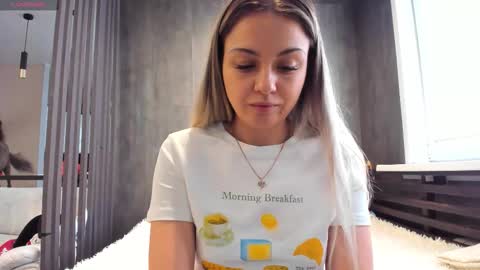 Snapshot of mia___mur chatting on March 2026 03:21:01 AM Mia online show from March 2026 03:21:01 AM