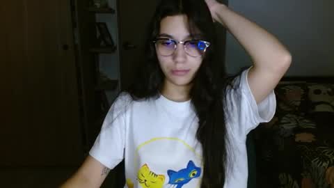 Mia online show from May 2026 02:51:01 AM