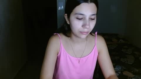Mia online show from May 2026 04:20:02 AM