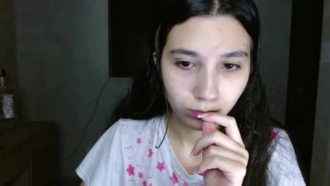 Mia online show from June 2026 01:50:02 AM