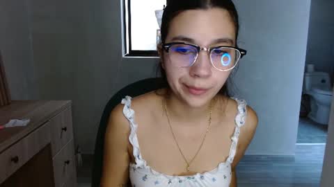 Mia online show from July 2026 09:36:01 PM