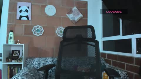 mia__love111 online show from February 2026 10:12:01 AM