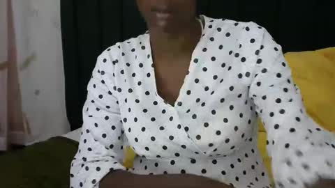 aishah petite online show from January 2025 06:37:02 PM