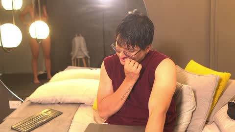 Belmont and Mia online show from March 2026 06:47:02 PM