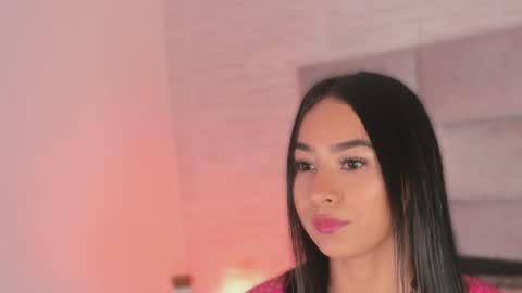 Mia crawford online show from February 2026 11:58:02 AM