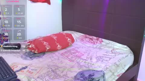 mia_fernand online show from July 2026 04:24:01 PM
