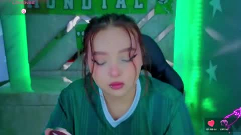 Snapshot of mia_foster_t chatting on June 2026 02:04:02 PM Mia online show from June 2026 02:04:02 PM