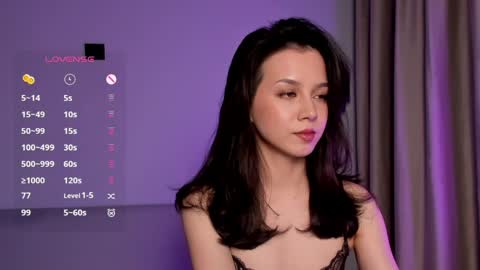 Mia online show from April 2026 05:32:01 PM