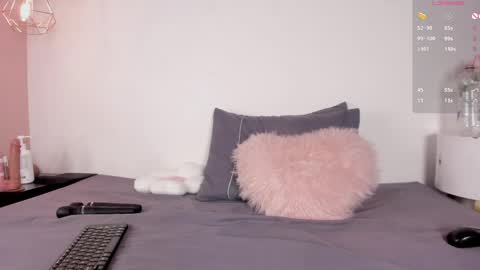  I am Mia  online show from March 2026 03:01:01 PM