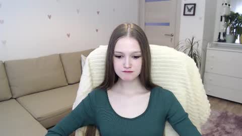 Mia online show from July 2026 10:40:01 AM