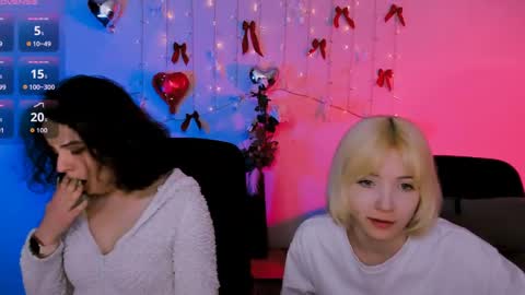 mia_mooon_ online show from April 2026 08:41:01 AM