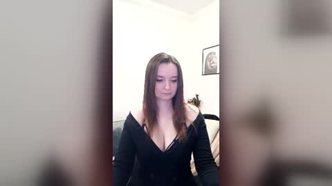 Mia online show from July 2026 08:20:01 AM