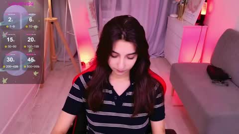 Snapshot of mia_purr chatting on March 2026 04:13:01 PM Mia online show from March 2026 04:13:01 PM