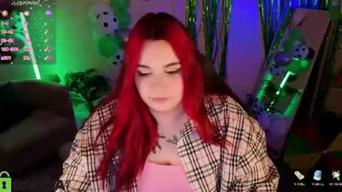 Snapshot of mia_r0ss chatting on June 2026 01:08:02 AM Mia online show from June 2026 01:08:02 AM
