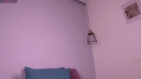 Snapshot of mia_reeves chatting on July 2026 06:47:01 PM Mia Reeves online show from July 2026 06:47:01 PM