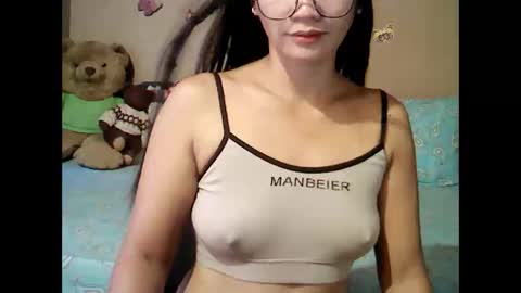 mia_rein online show from April 2026 01:33:01 AM