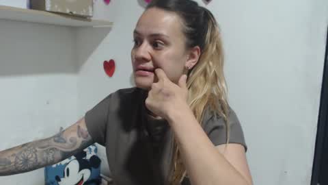 Snapshot of mia_sepulveda chatting on December 2024 03:15:02 AM Mia Sepulveda online show from December 2024 03:15:02 AM