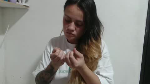 Snapshot of mia_sepulveda chatting on January 2025 02:35:01 AM Mia Sepulveda online show from January 2025 02:35:01 AM