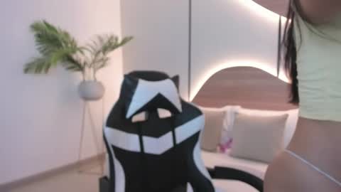 Snapshot of mia_slora chatting on June 2026 02:11:01 AM M I A online show from June 2026 02:11:01 AM