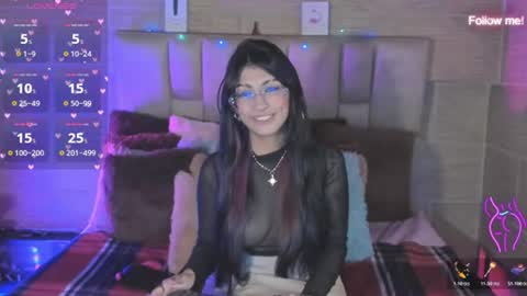 Mia online show from June 2026 12:54:02 AM