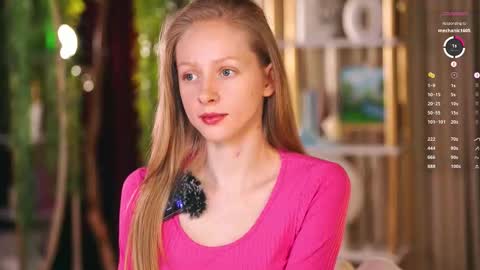 Mia online show from March 2026 01:18:01 PM