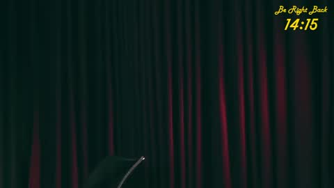 Mia online show from April 2026 07:58:02 PM