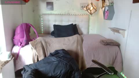 MIA  online show from April 2026 01:26:01 PM