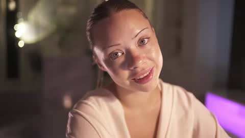 VixenMia online show from July 2026 04:01:02 AM