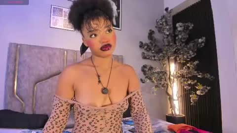 miaakittyy online show from July 2026 11:38:02 AM