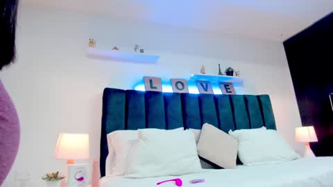 MIA online show from December 2024 03:56:02 AM