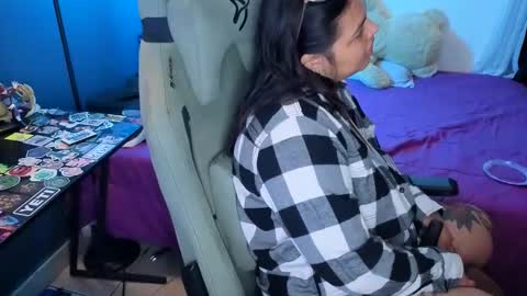 Snapshot of miacanela_xo chatting on June 2026 03:51:02 AM Mia online show from June 2026 03:51:02 AM