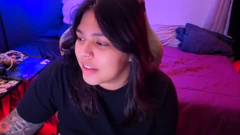 Snapshot of miacanela_xo chatting on June 2026 02:09:01 AM Mia online show from June 2026 02:09:01 AM