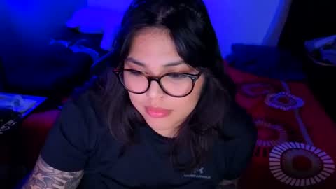 Snapshot of miacanela_xo chatting on June 2026 04:31:01 AM Mia online show from June 2026 04:31:01 AM