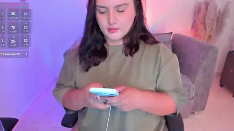 Mia online show from July 2026 03:27:02 PM