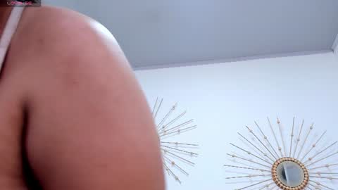 Snapshot of miah_bigboobs chatting on June 2026 06:32:02 PM Miah Collins online show from June 2026 06:32:02 PM