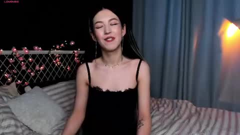 Snapshot of miarielle chatting on July 2026 05:19:02 PM Liz online show from July 2026 05:19:02 PM