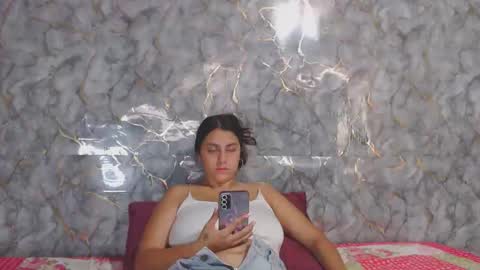 miarouse1531 online show from April 2026 05:06:01 PM