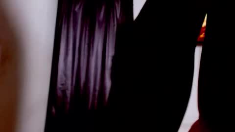 miasexy_latin online show from April 2026 10:05:01 AM