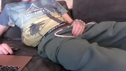 MichaLoveSex95 online show from May 2026 07:11:01 PM
