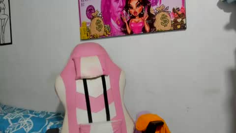Snapshot of michell_smiths chatting on July 2026 05:55:02 AM michell_smiths online show from July 2026 05:55:02 AM