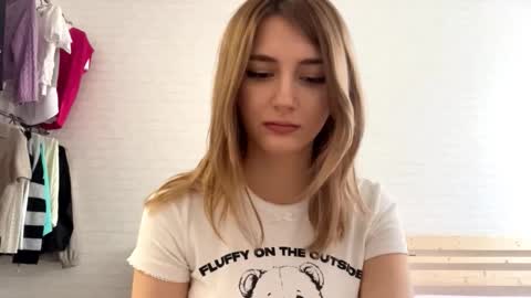 Snapshot of michellfallert chatting on March 2026 07:24:02 AM Jenny online show from March 2026 07:24:02 AM